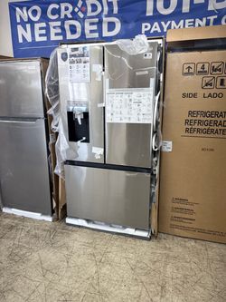 Stainless Steel French Door Refrigerator with Ice Maker