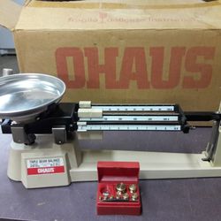 Ohaus Triple Beam Balance Scale