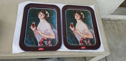 2 vintage coca cola tv trays