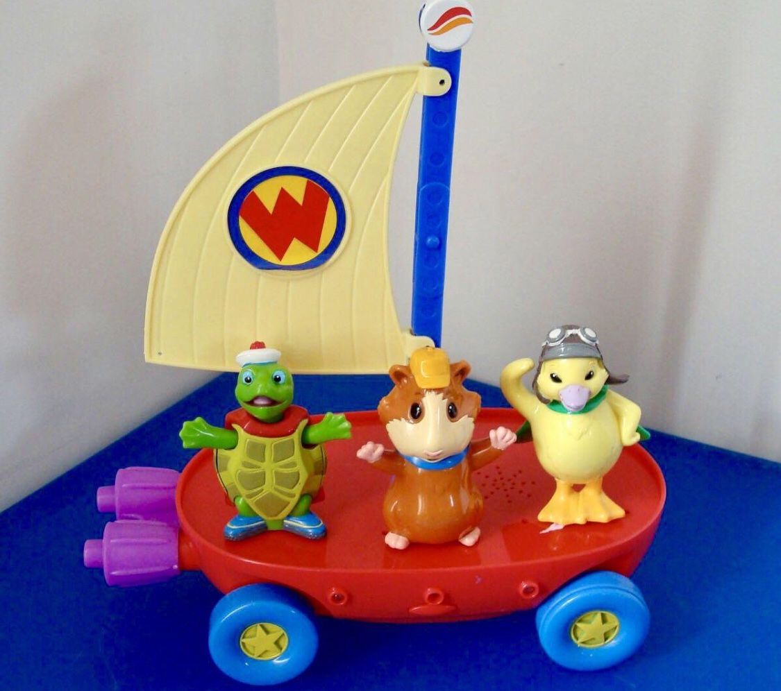 RARE! Lights & Music WonderPets Flyboat + Linny, Tuck & Ming Ming