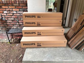 7 Cases New Philips T8 3ft Fluorescent Light Bulbs - 30 Per Box (F25T8)