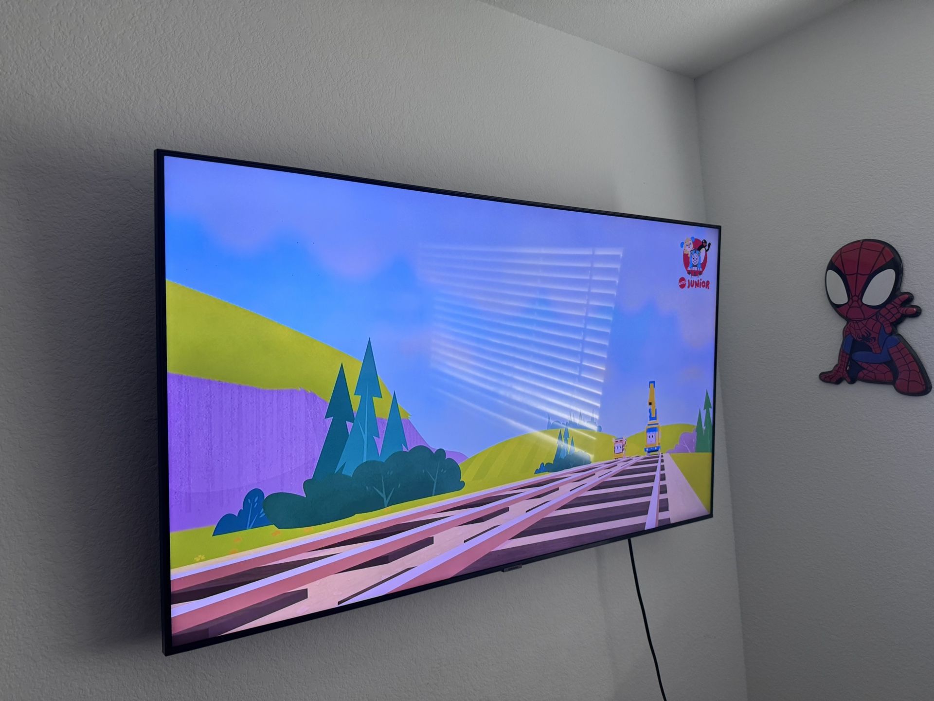 55” Samsung TV | $165 OBO