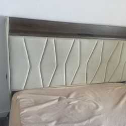 Bed Frame With Or Without Mattress 