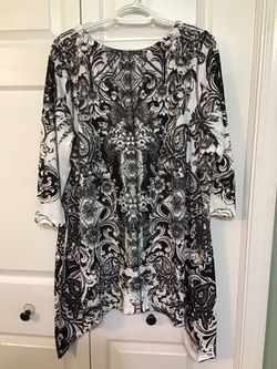 New with tag Ladies live and let live black and white tunic size 2X
