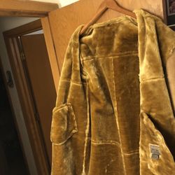 Women’s  letter Coat   L  , XL 