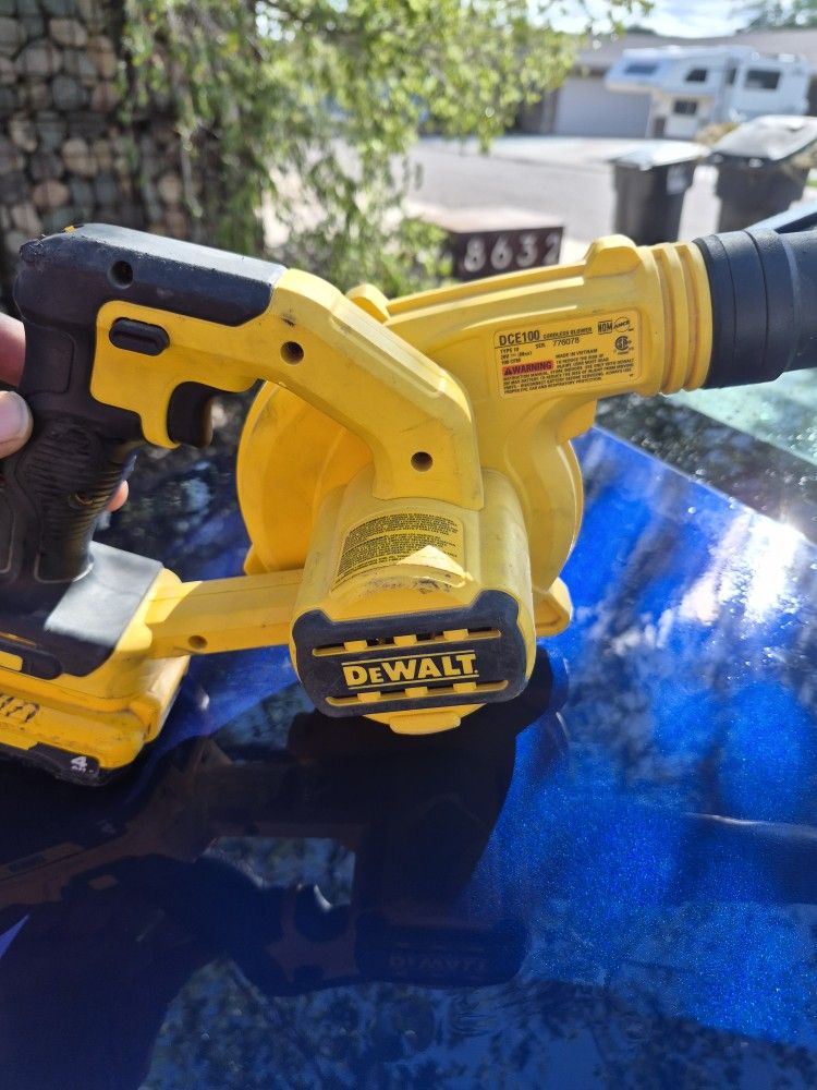Dewalt Job Site Leaf Blower