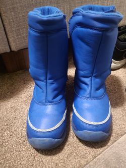 Snow Boots Size 12