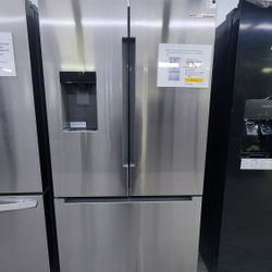 BOSCH SMART REFRIGERATOR WITH BOTTOM  1 YEAR WARRANTY  / 1AÑO DE GARANTIA POR ESCRITO 