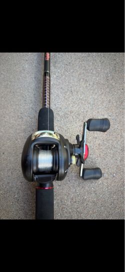Ugly Stik bait caster