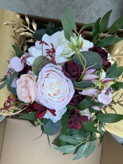 Bride Bouquet, Boutonnieres, Bridesmaid Bouquets, Corsages- New In Box