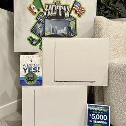 15” Apple MacBook Air laptop M2 chip 16gb 1Tb floor model