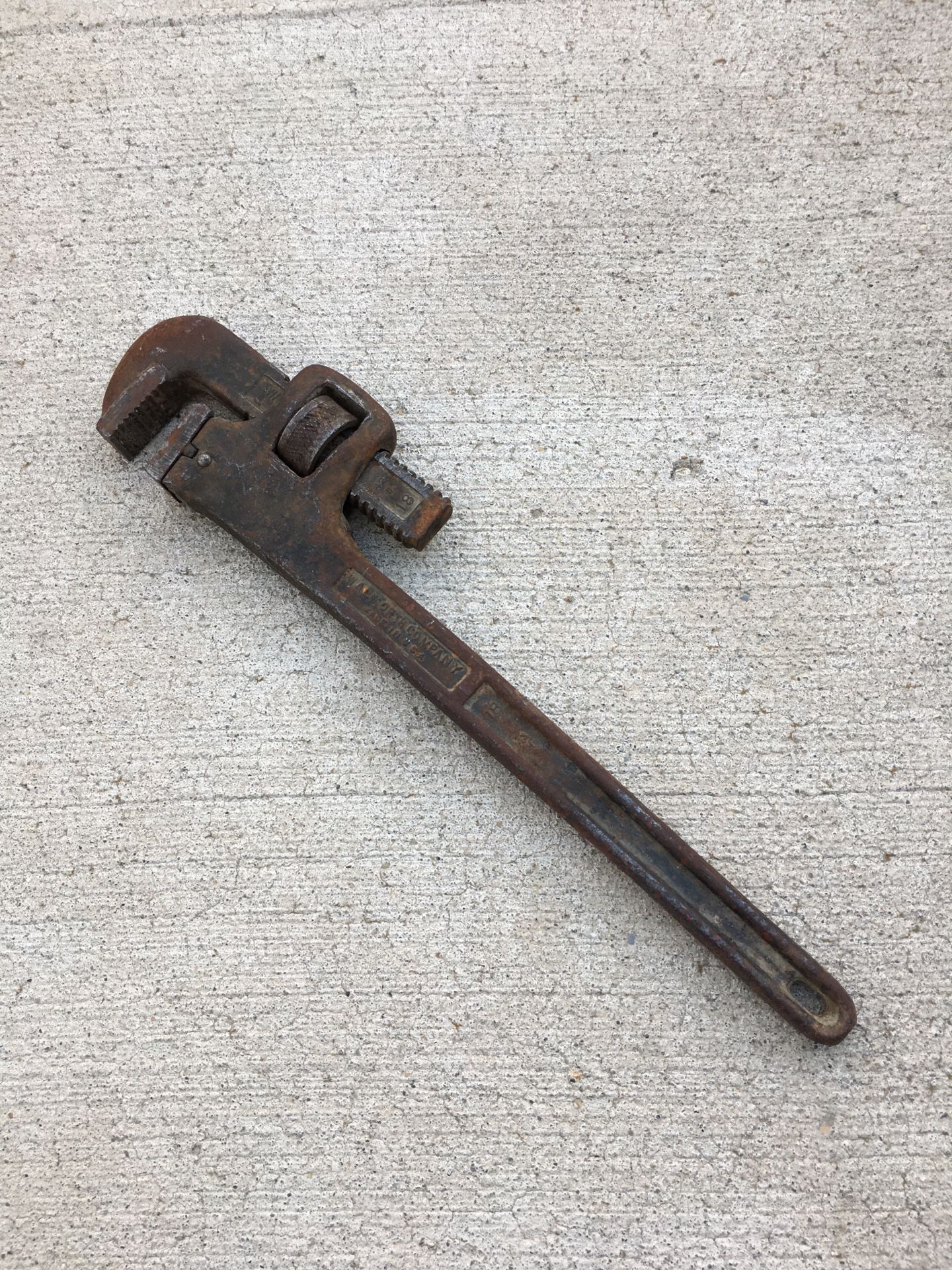 Vintage Walworth Company 18” Walco pipe wrench American Made