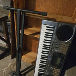 Electric Piano Keyboard