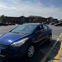 Hyundai Elantra GLS