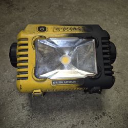 20 Volts Dewalt Task Light For Sale Works Great Tool Only 