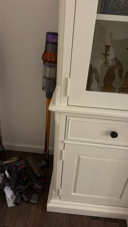 Dyson Cordless Stick Vacuum with Attachments