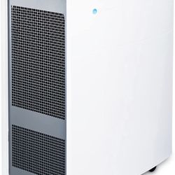 BLUEAIR Air Purifier for Allergy Hay Fever Reduction in Large Rooms, HEPASilent Technology with WIFI features ALEXA Compatible, Removes 99.97% Pet Dan