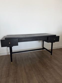 COCO REPUBLIC DESK