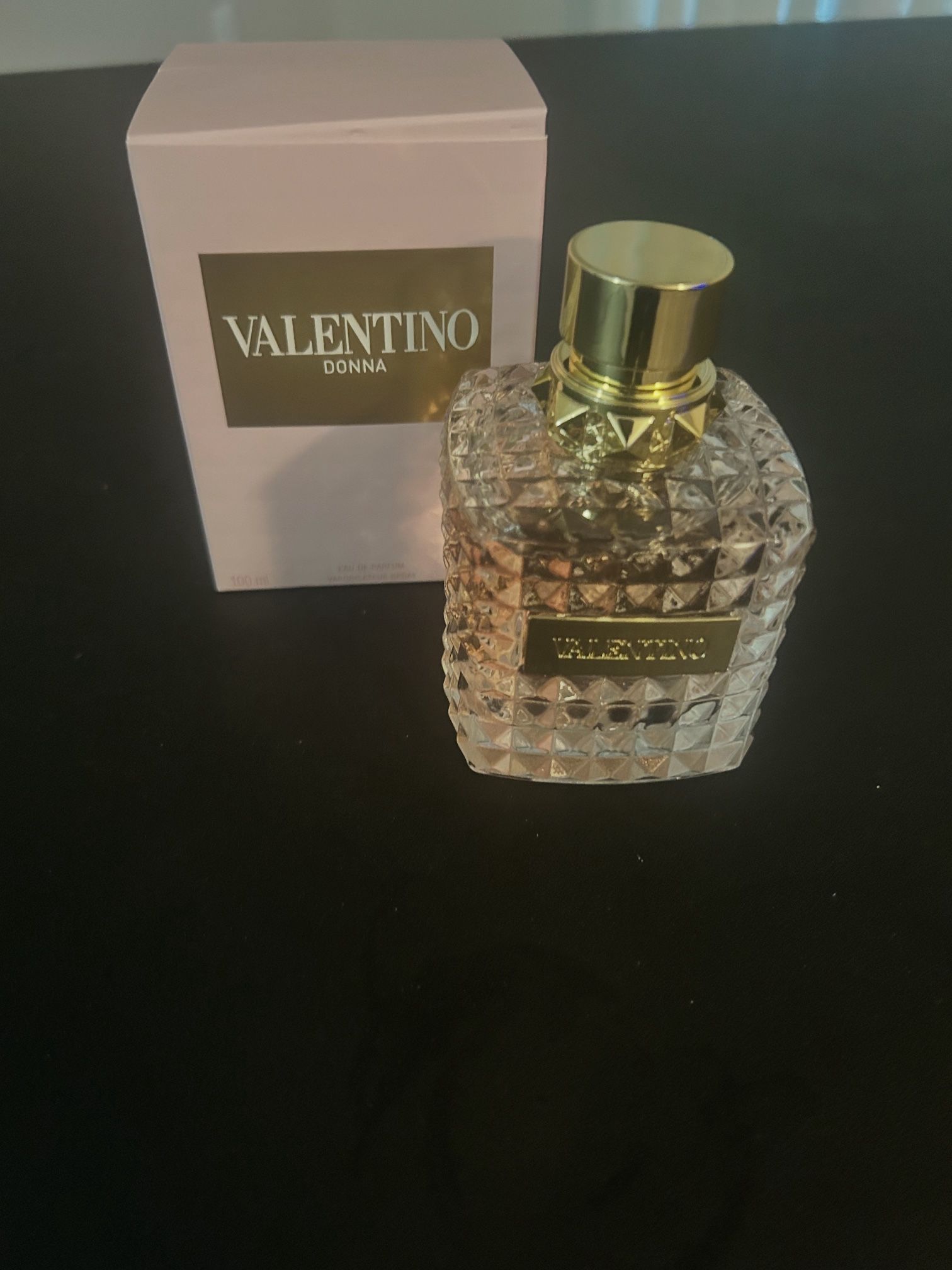 Valentino Perfume 