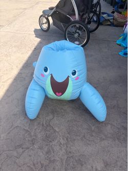 Inflatable whale with bubble machine