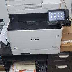 Canon Color Laser image Class MF733CDW - Used