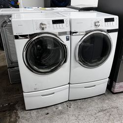 SAMSUNG WASHER AND GAS DRYER