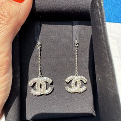 Chanel baguette Crystal CC Drop Earrings