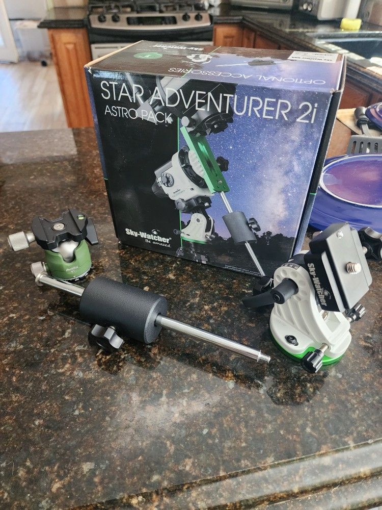 Star Adventurer 2i (Complete With All Accessories)