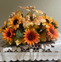 Artificial flowers arrangements