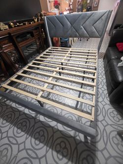 Cama con colchon queen size