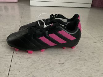 Cleats Adidas