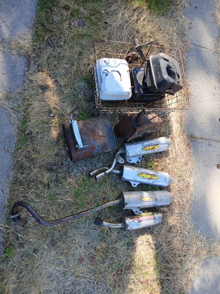 Gas Tanks And Exhausts