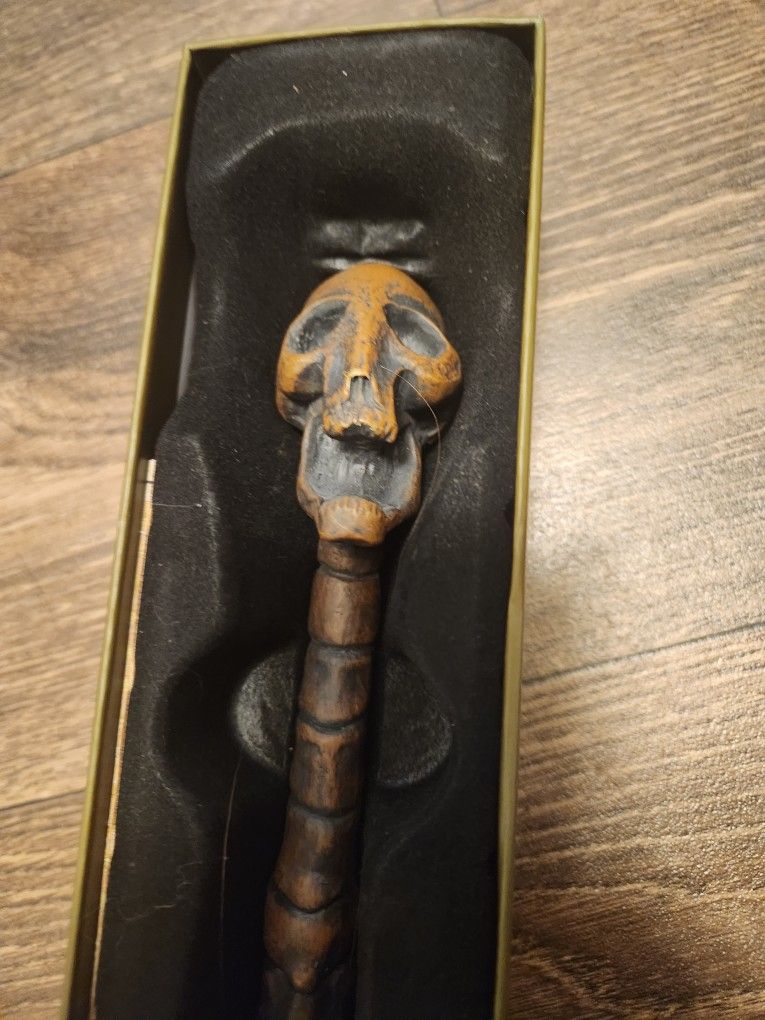 Universal Studios Ollivanders Makers Of Fine Wands Elder Skull