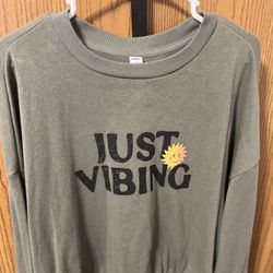 “Just Vibing” Sweatshirt 