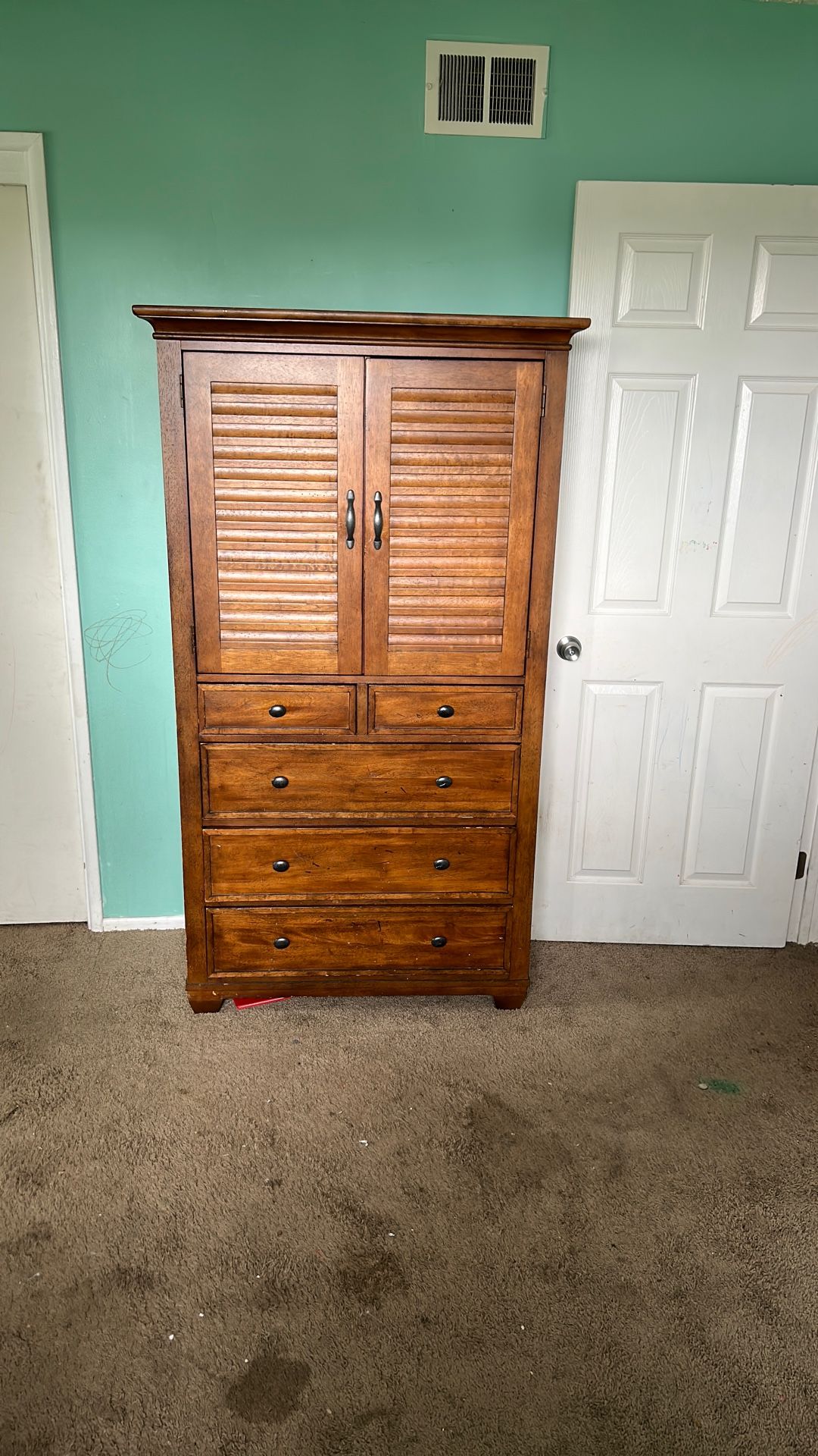 Armoire