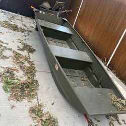 FOR SALE!!!: 12 foot flat bottom Jon boat with trolling motor, 2