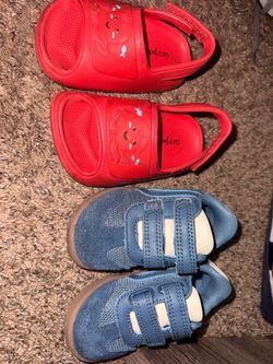 Toddler shoes size 6