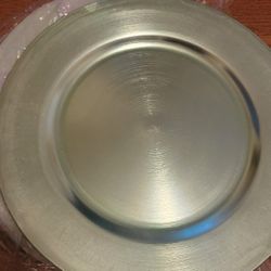 6 Light Green Charger Plates