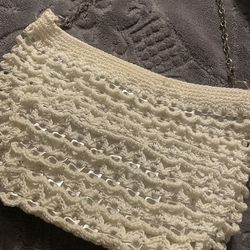 FREE White Purse w/ the Purchase of another Purse. 