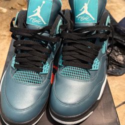 Jordan 4 