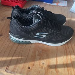 Skechers 7.5