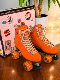 MOXI  LOLLY clementine roller skates