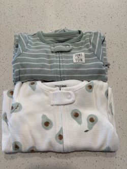 2 Piece New Born Carters Thermal Outfit
