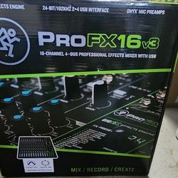 Mackie Mixer ProFX16v3