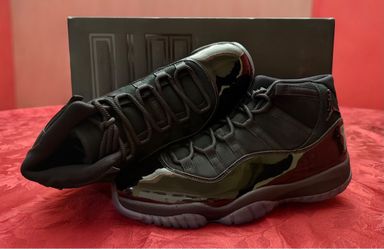 Air Jordan 11 Cap & Gown