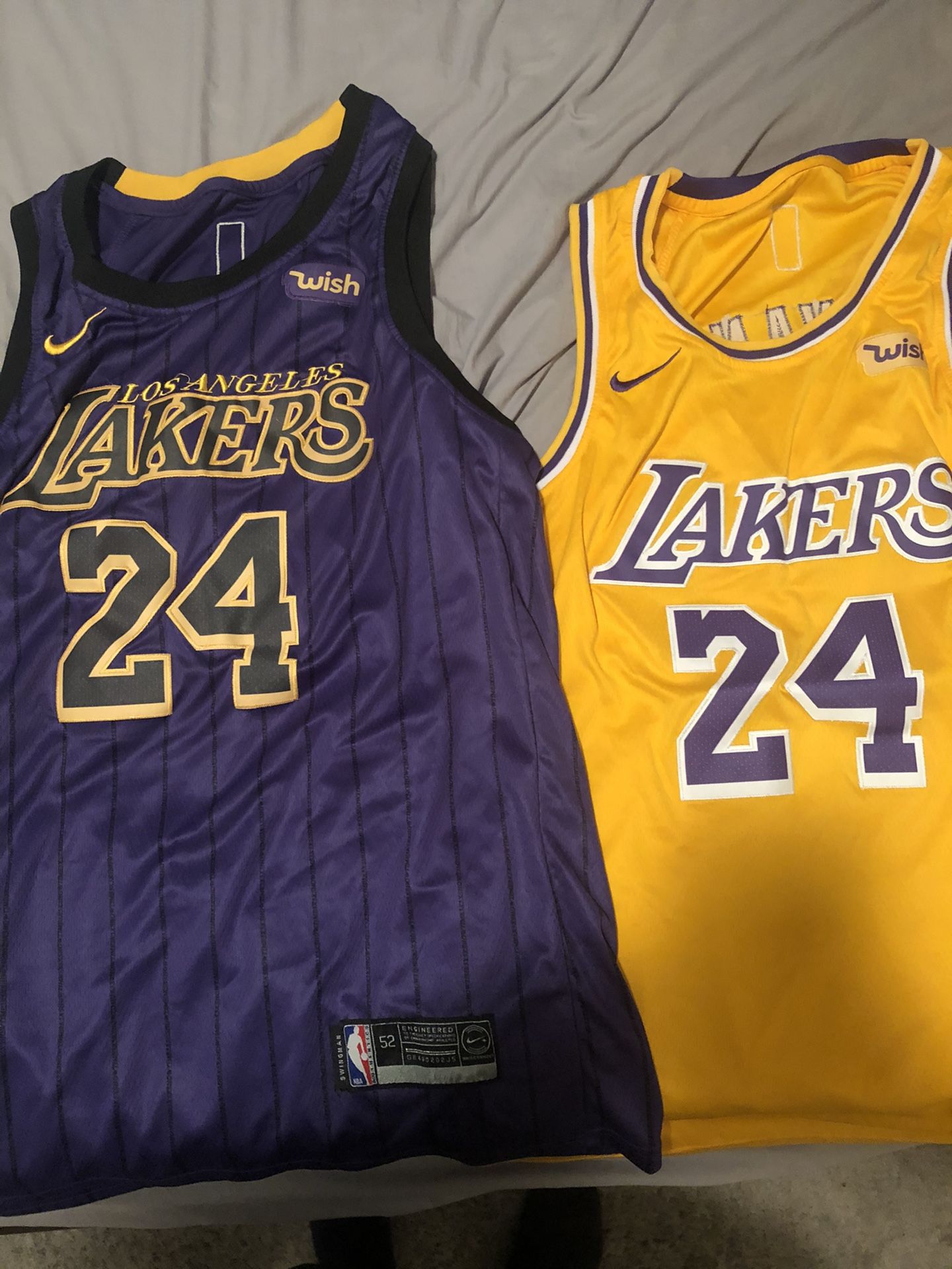 Lakers Kobe size 52