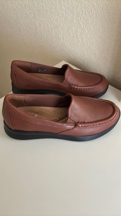 Clarks shoes