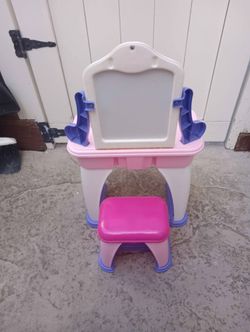 My Very Own Vanity play set