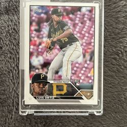 Luis Ortiz - Mothers Day Pink ROOKIE CARD