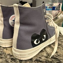 Commes Converse size 9 . $90